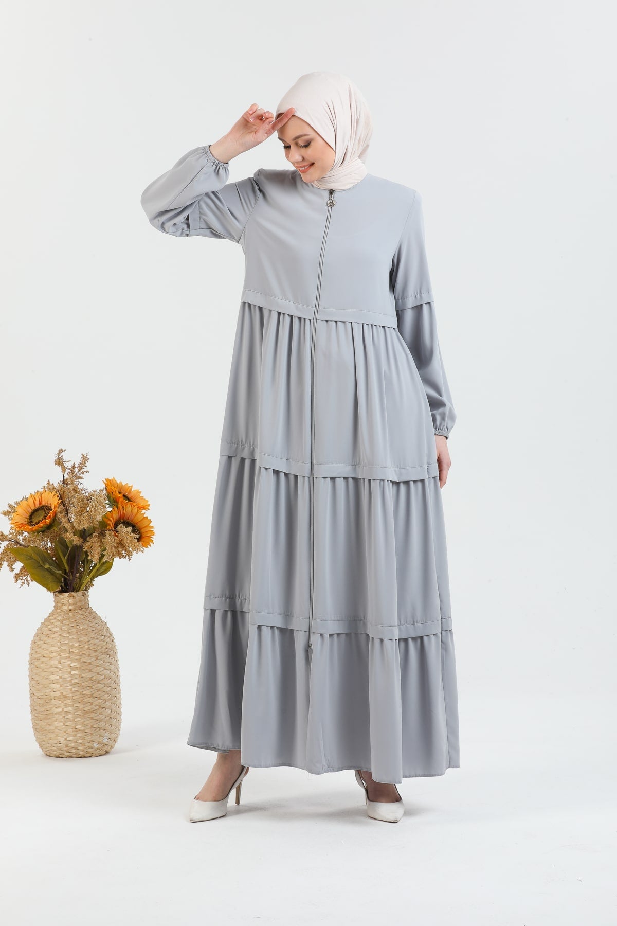 Abaya La couleur grise avec une coupe large | 2068-24