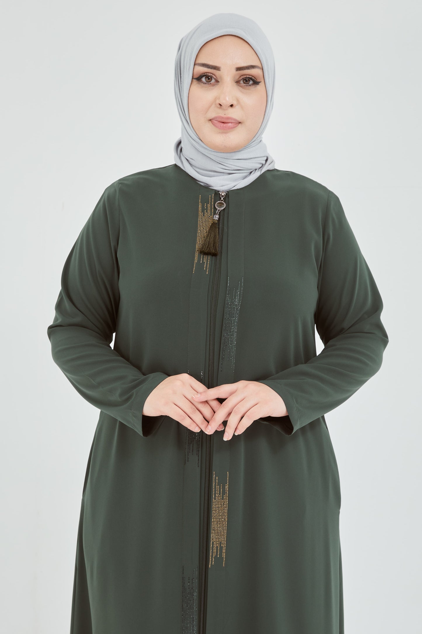 عباية زيتوني قياس كبير مزينة بالحجر من الأمام | 2066-9