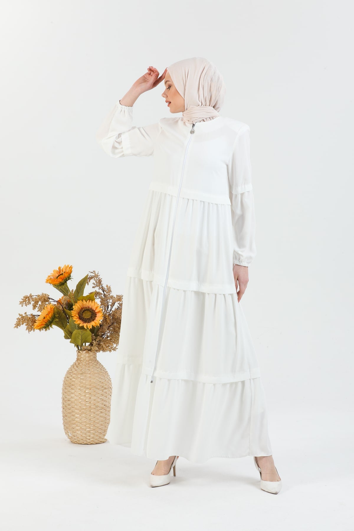 Loose Fitted Abaya White with Fold Detail | 20682 MNVAL GYM TOPTAN Loose Fitted Abaya White with Fold Detail | 20682 MNVAL GYM TOPTAN