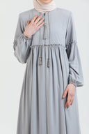 Önü ve Kolu Büzgülü Bileği Lastikli Geniş Kol Ferace Gri | 206124