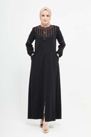 Önü ve kolu Nakışlı bileği lastikli Kışlık Ferace Siyah | 2051K-1 - MODALALE