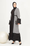 Kolları ve Etek Kısmı Kürklü Kap Siyah | 9009-1 - MODALALE